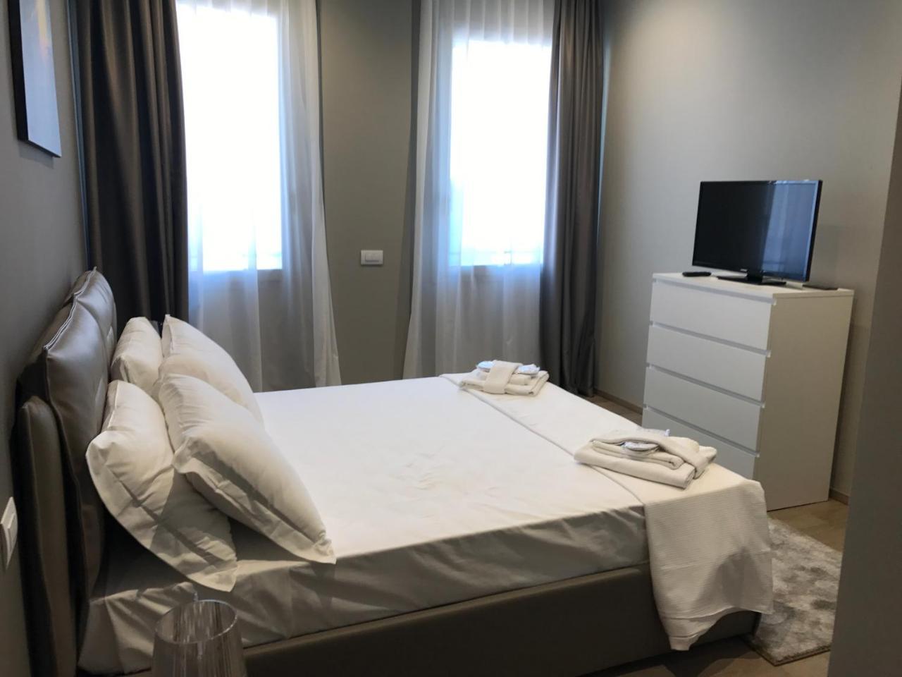 Good Idea! Palace By H-Fast Treviso Ngoại thất bức ảnh