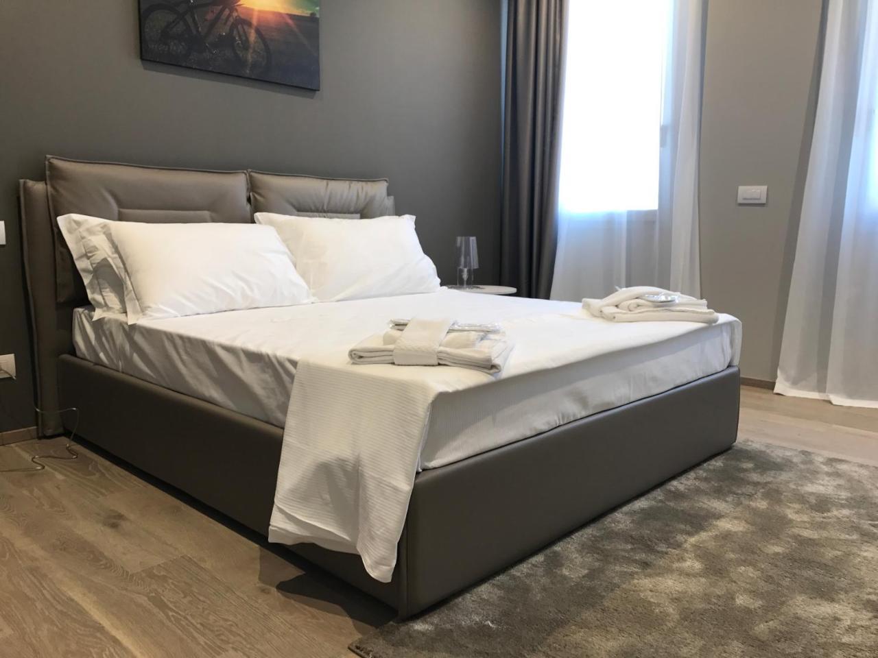 Good Idea! Palace By H-Fast Treviso Ngoại thất bức ảnh